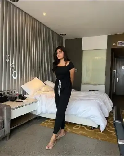 Call Girls Service in Kandivali